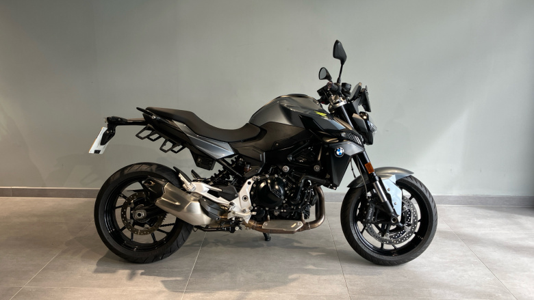 BMW F900 R